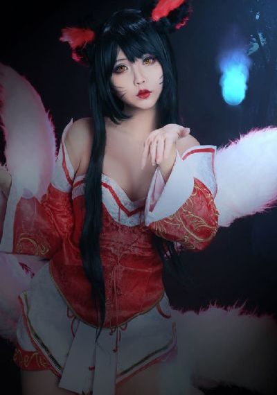 正在播放白嫩极品美乳视频动漫_1080P高清在线