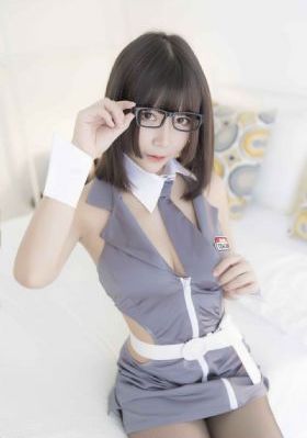 正在播放白嫩极品美乳_在线播放高清